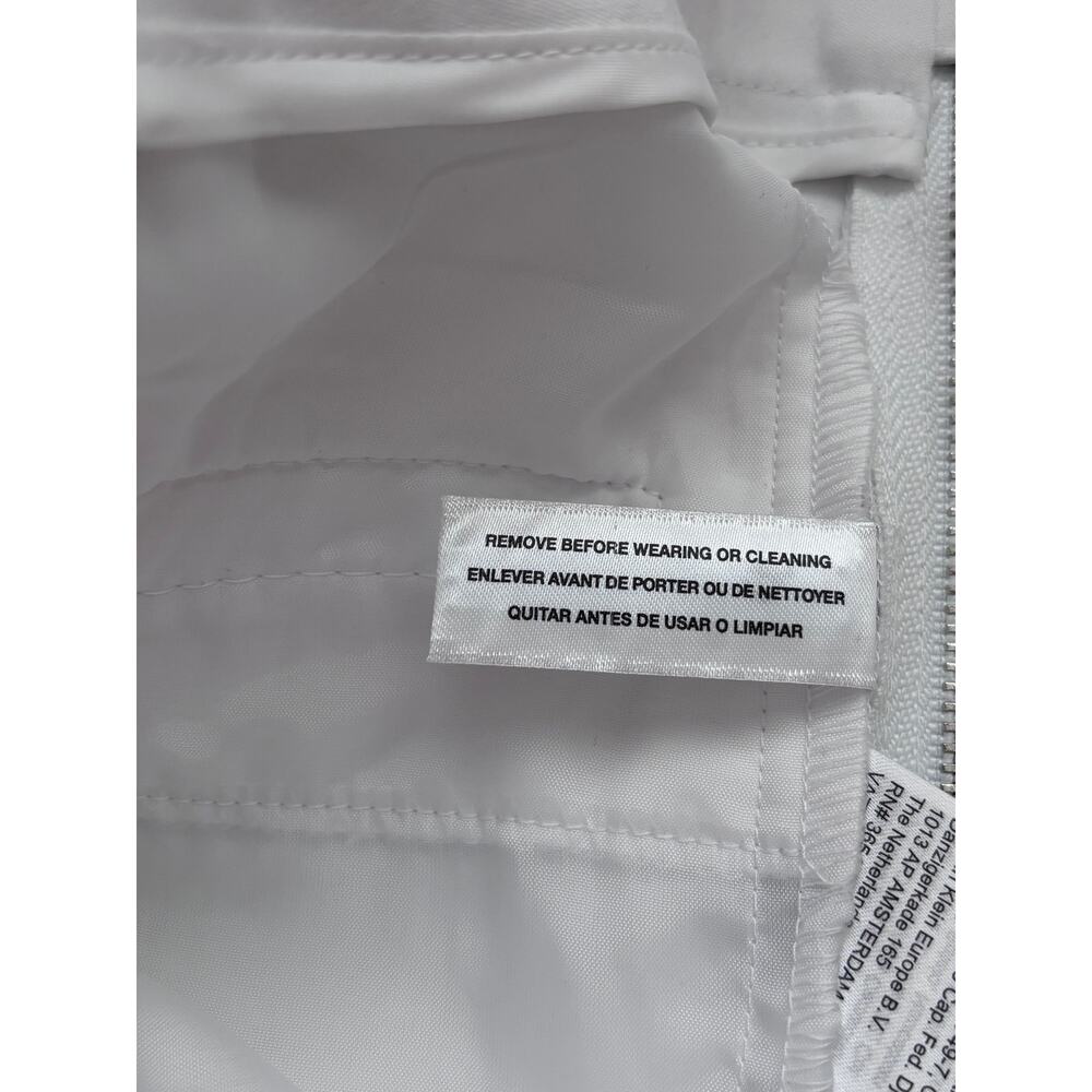 Calvin Klein | NWT Women's Mid-rise tailored design shorts Size 0 - Picture 7 of 9